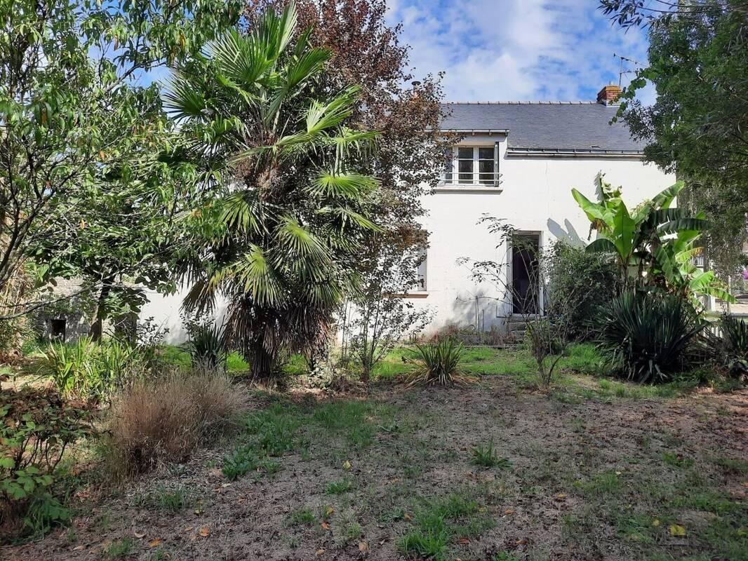 Maison à SAINT-ETIENNE-DE-MONTLUC