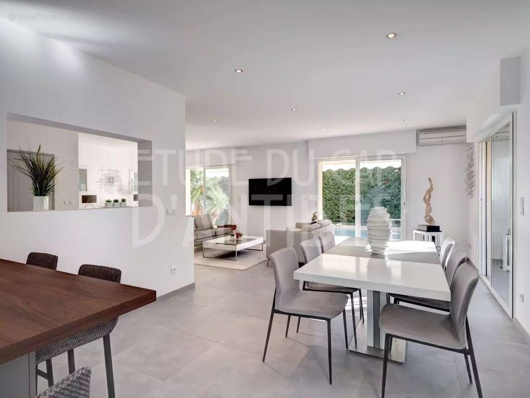 Maison à ANTIBES