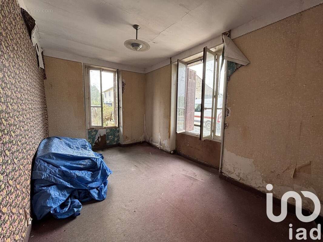 Maison 96 m² à Prin-Deyrancon  - photo 5