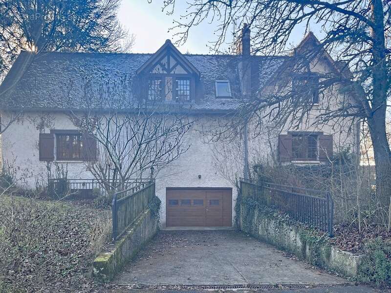 Maison à SAINT-DENIS-EN-VAL