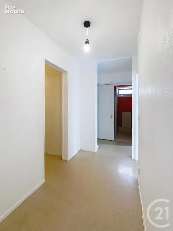Appartement 4 pièces 89 m² à vendre à Chartres (28000) - photo 11