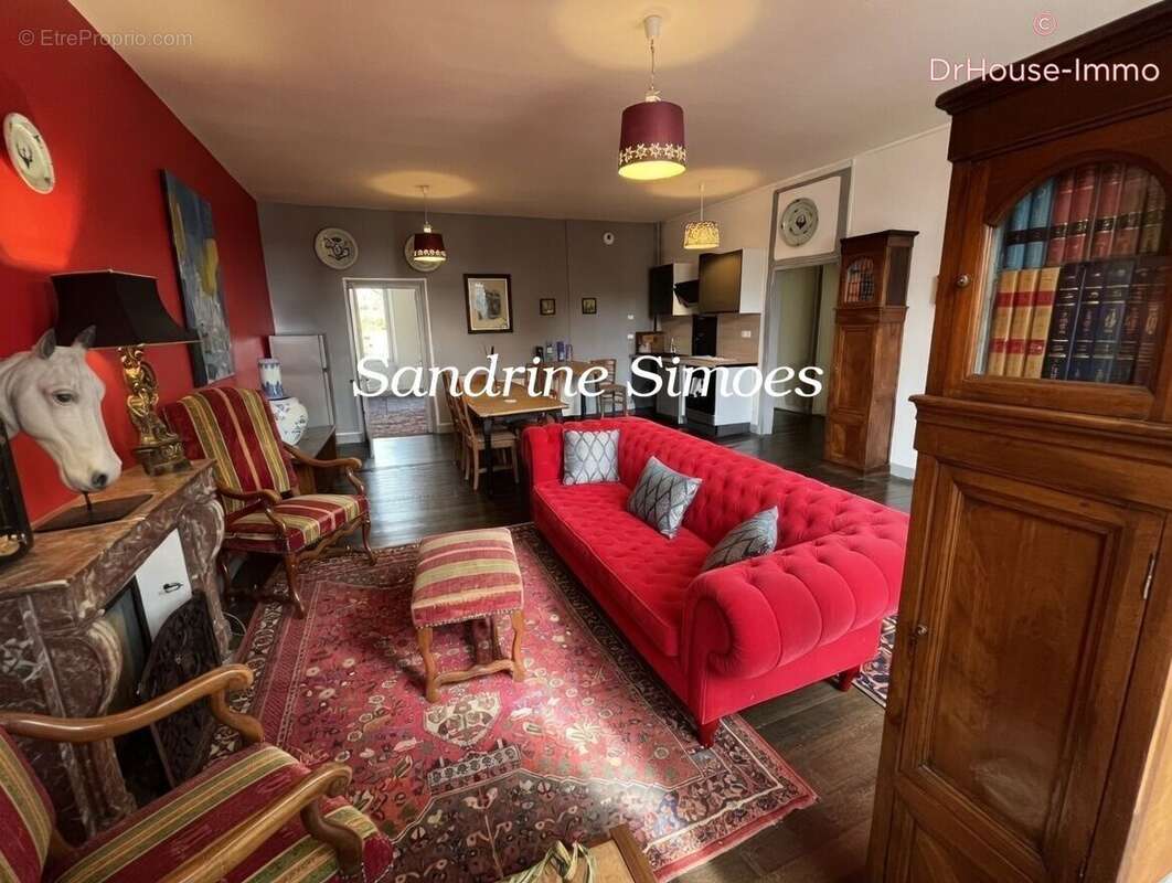 Maison à MONTMORILLON