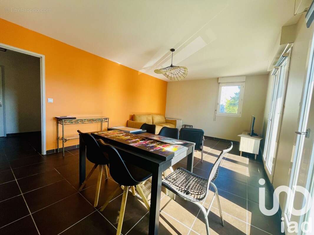 Photo 2 - Appartement à LA RICHE