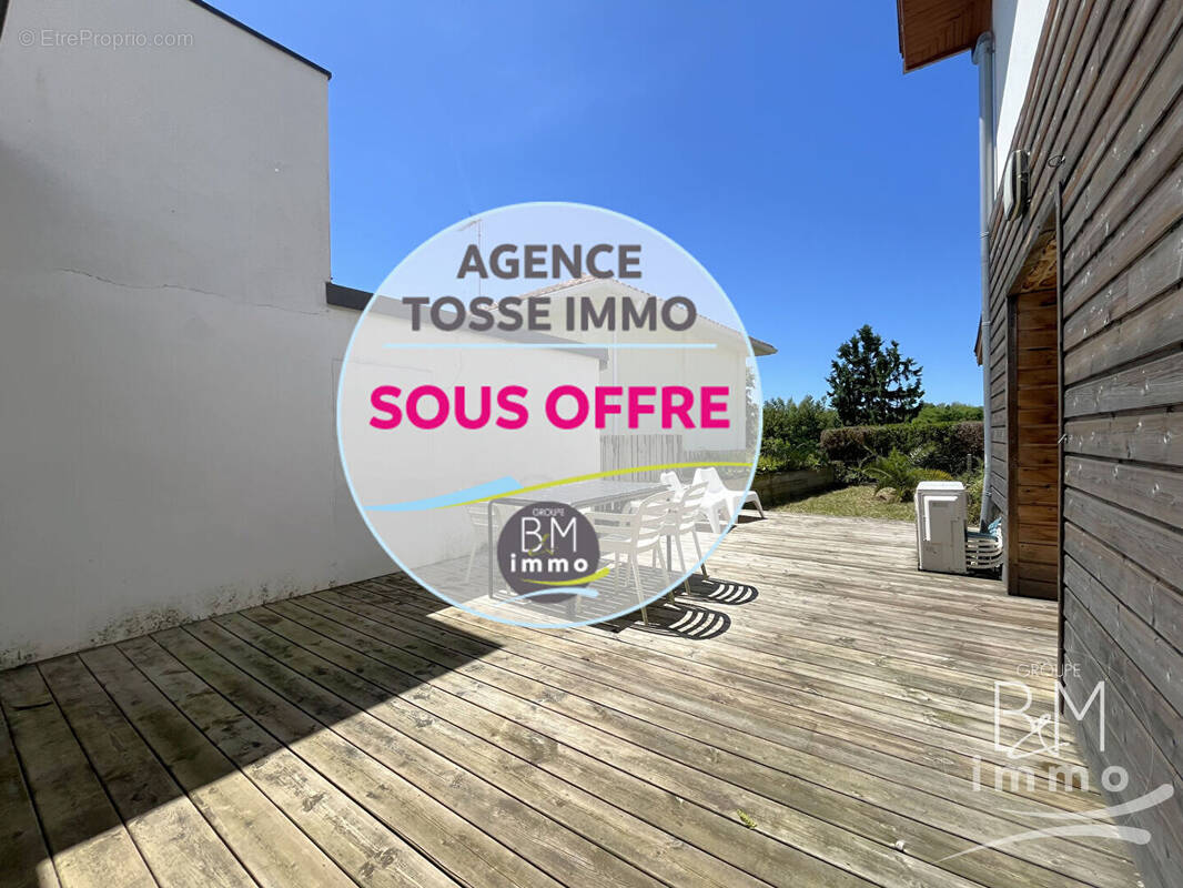 Appartement à TOSSE
