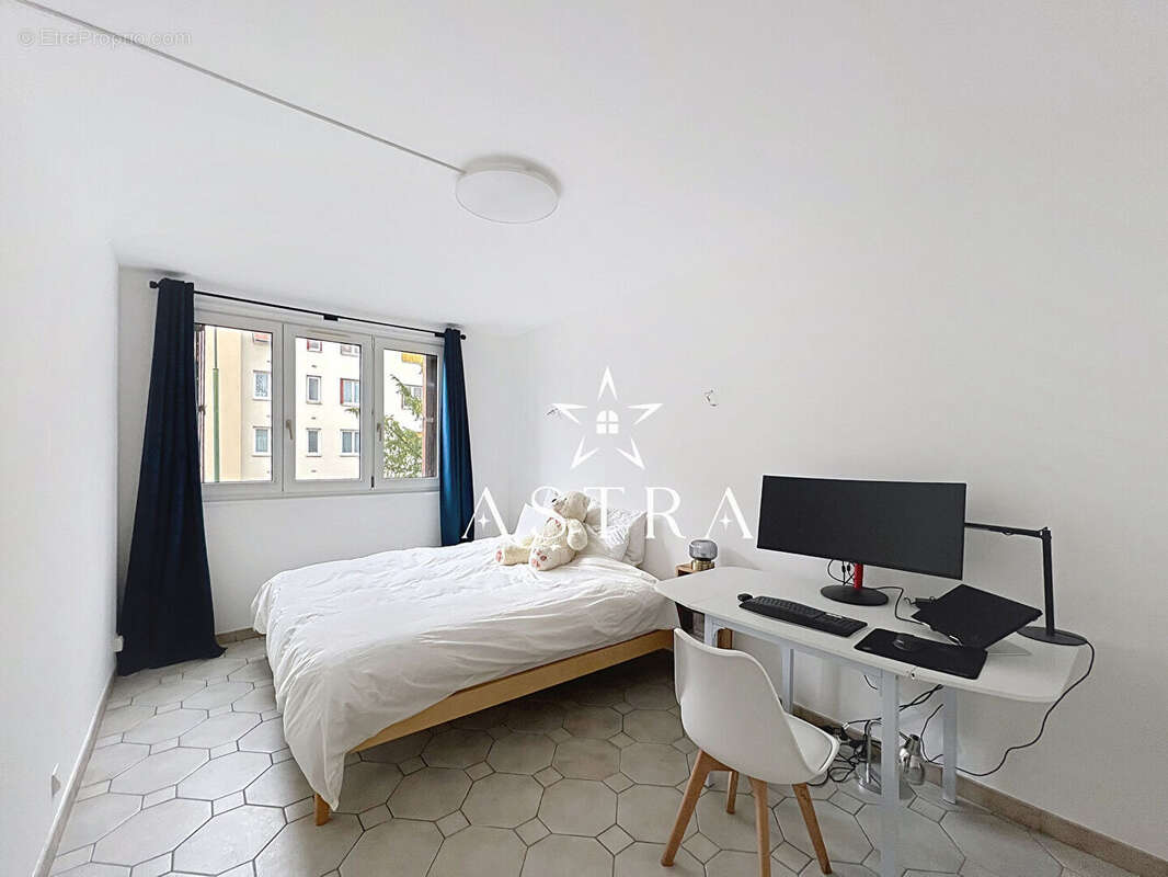 Appartement à CHATENAY-MALABRY