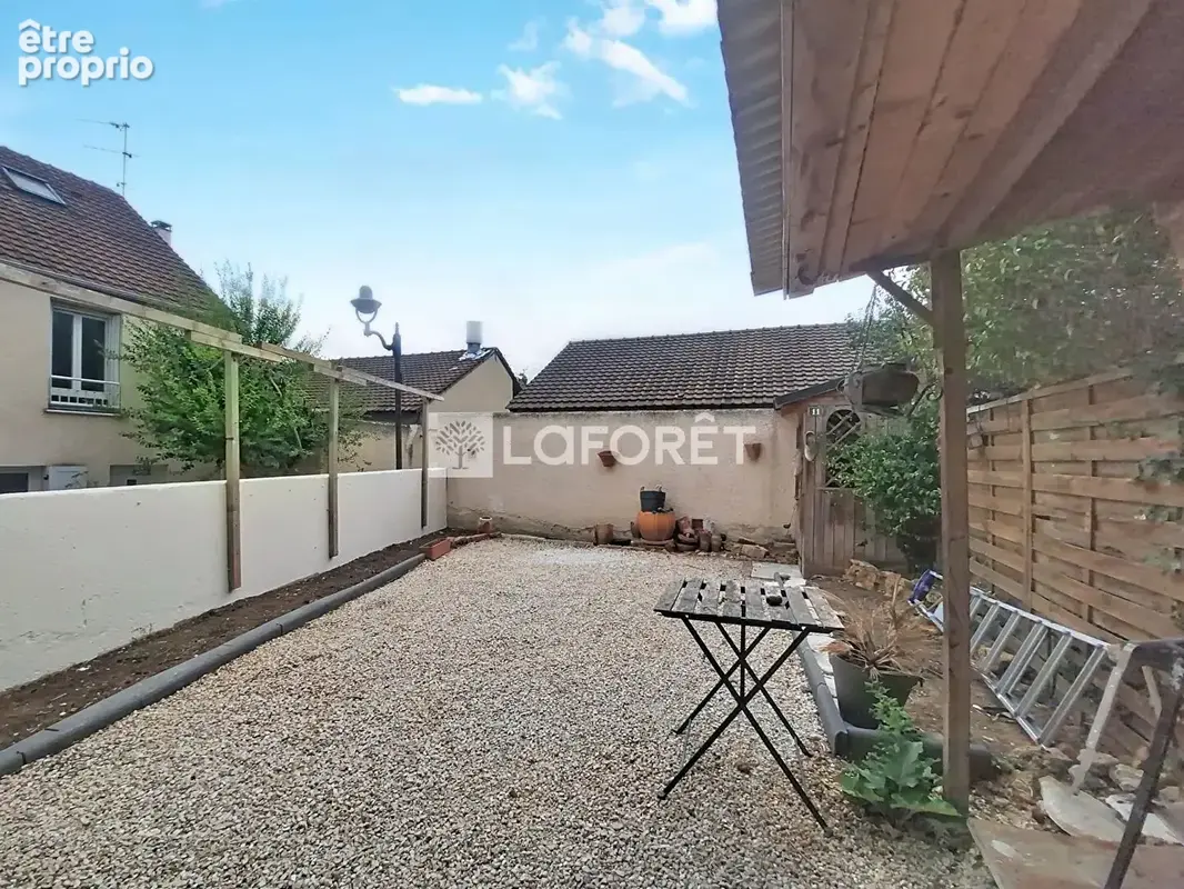Maison Verneuil Sur Seine 4 pièce(s) 79 m2, garage, jardin. - photo 2