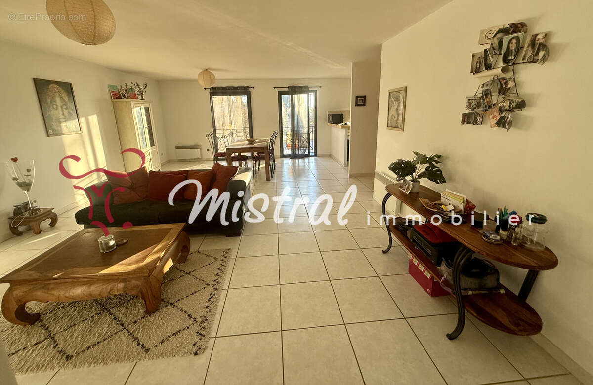 Appartement à AIGUES-MORTES