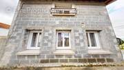 Maison à LE MAYET-D'ECOLE
