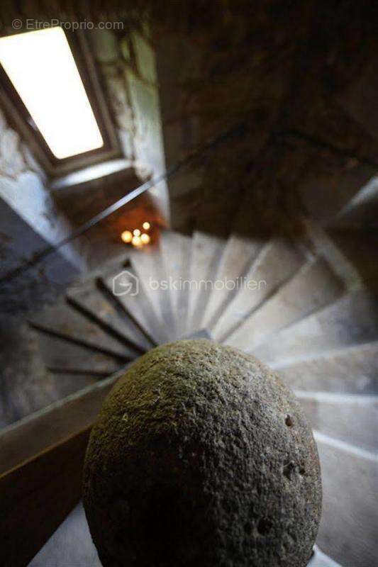 Maison à SAINT-FLOUR