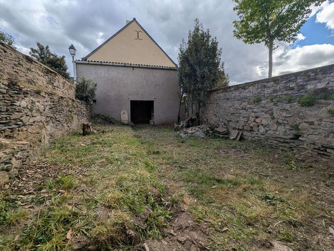 Maison à POUANCE