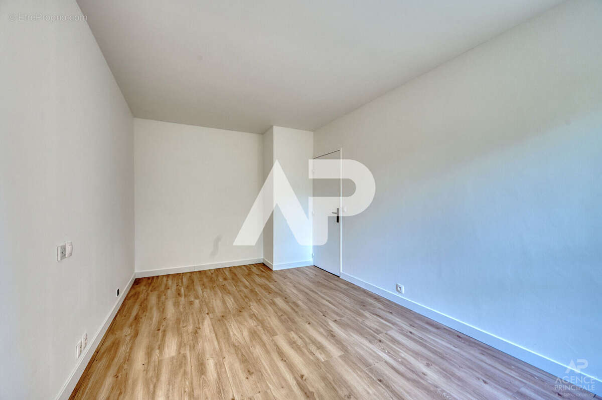 Appartement à RUEIL-MALMAISON