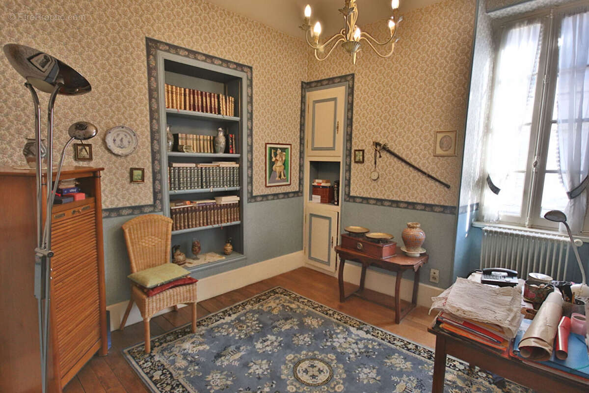 Appartement à MOULINS