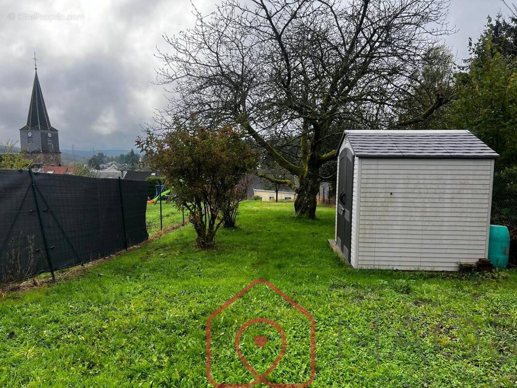 Maison à LES MAZURES