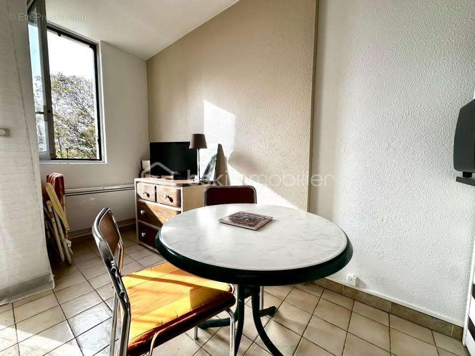 Appartement à GREOUX-LES-BAINS