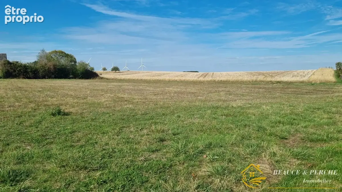 Terrain à SAUMERAY