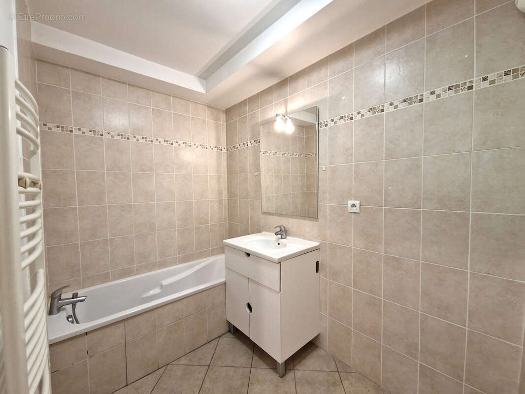 Appartement à BRIGNAIS