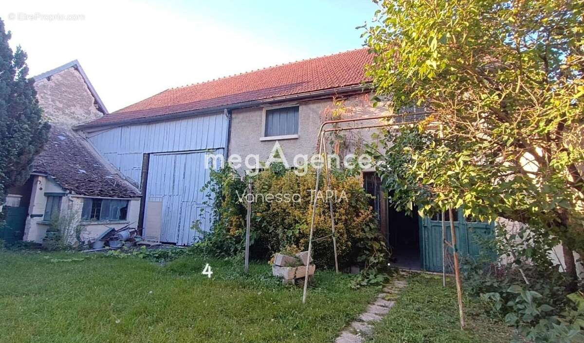 Maison à ROMILLY-SUR-SEINE