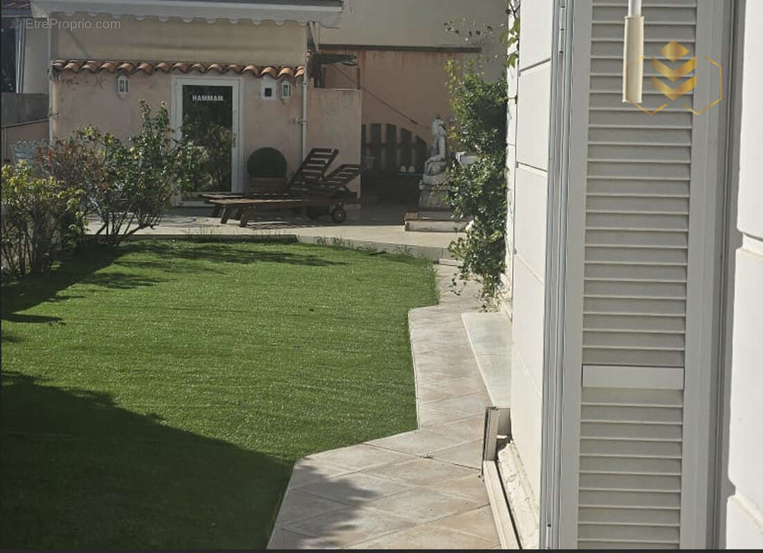 Maison à ROQUEBRUNE-CAP-MARTIN