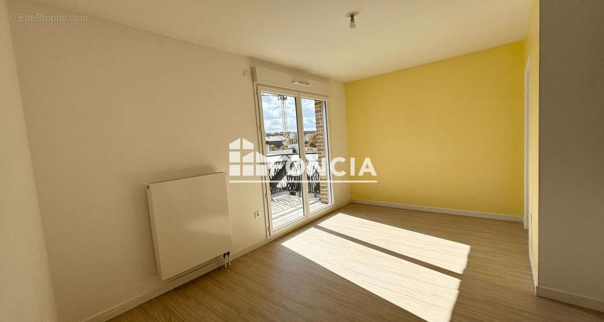 Appartement à SAINT-GRATIEN