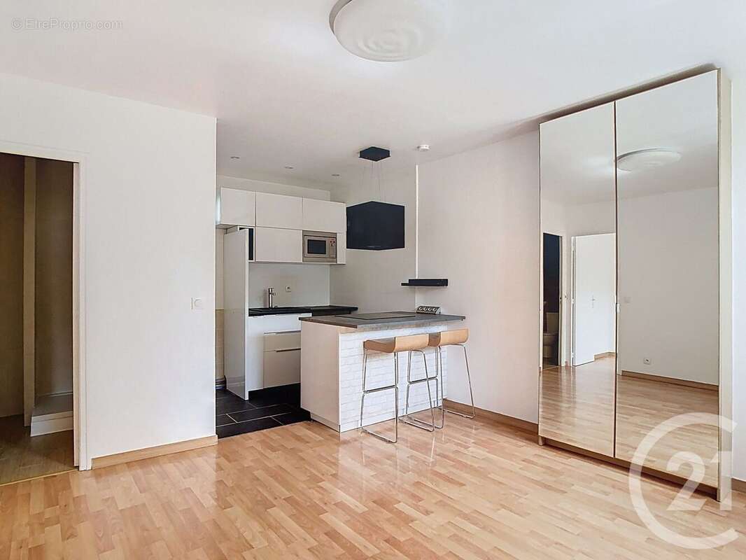 Photo 2 - Appartement à THIAIS