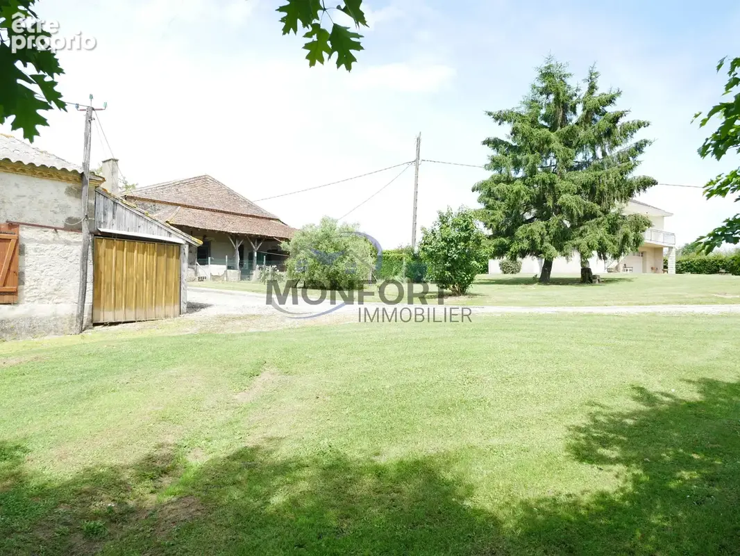 Propriété composée de plusieurs maisons - photo 3