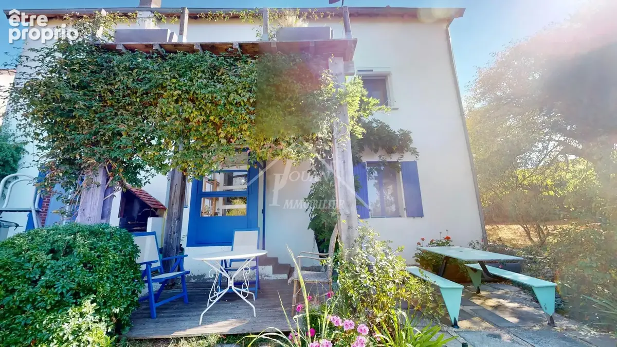 Maison avec un studio indépendant - photo 30