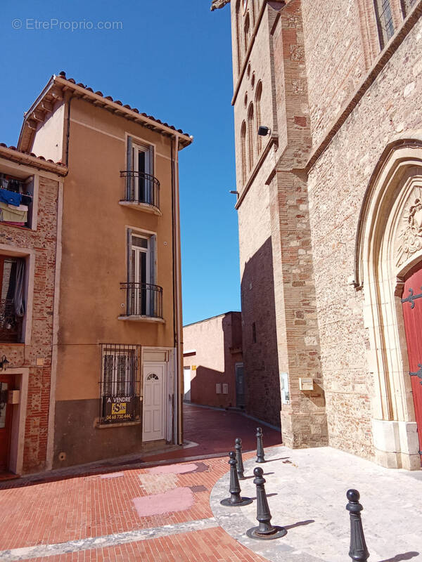 Maison à VILLELONGUE-DE-LA-SALANQUE