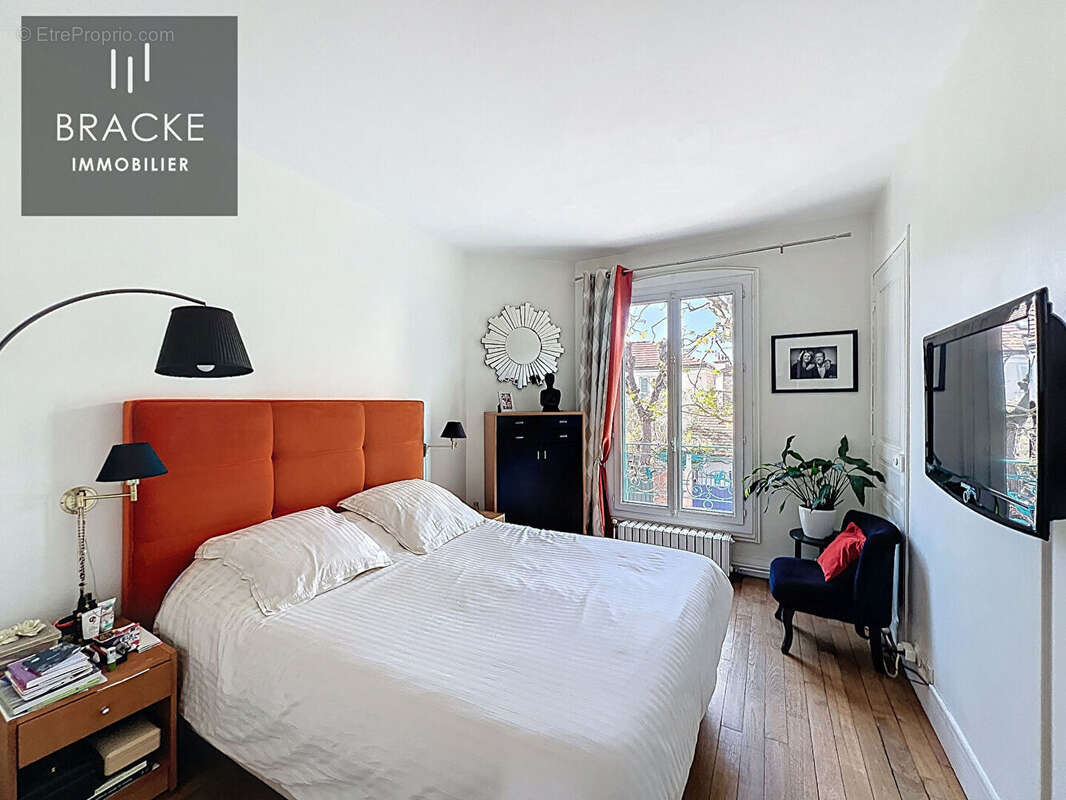 Maison à LA GARENNE-COLOMBES