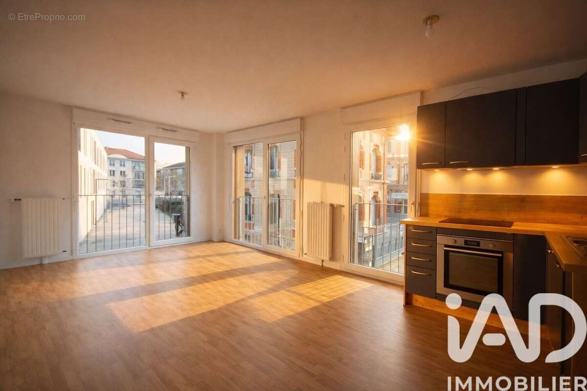 Photo 4 - Appartement à NANTERRE