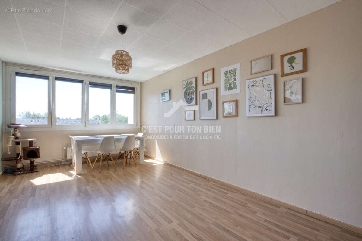 Appartement à LEZENNES