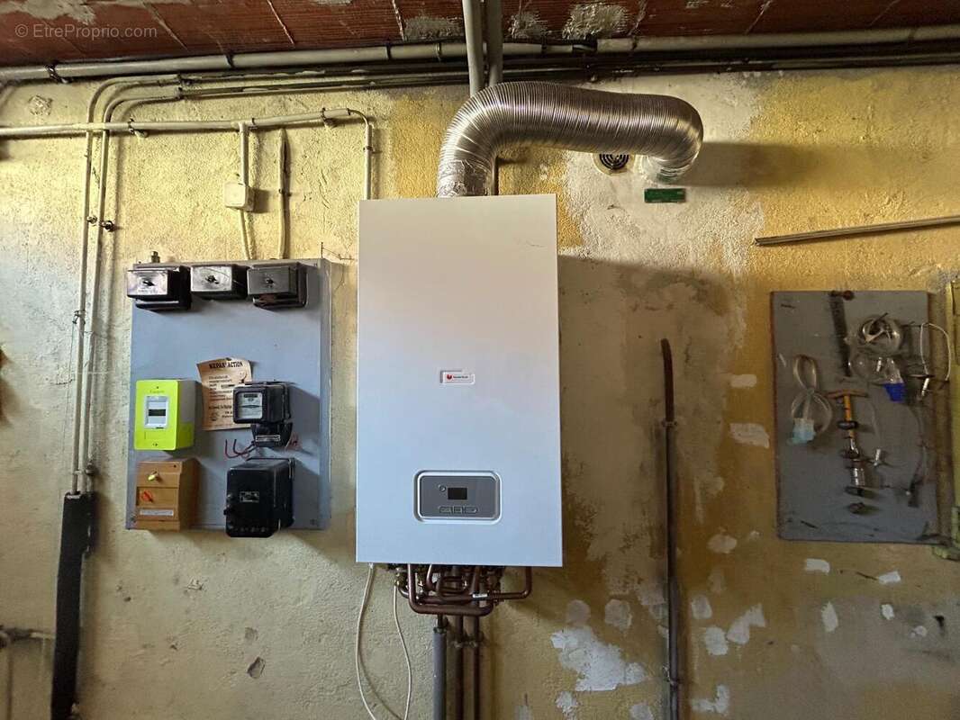 Photo 3 - Maison à CUSSET