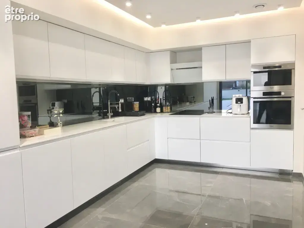 Maison contemporaine d exception - 160m2 - 4 chambres et piscine - photo 10