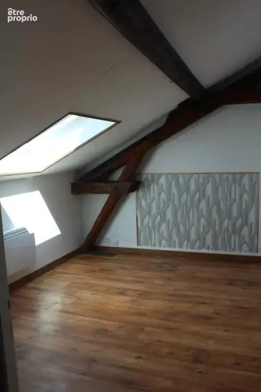 EPINAL (88) Appartement 4 pièces avec terrasse, espace vert en jouissance exclusive, parking privatif - photo 8