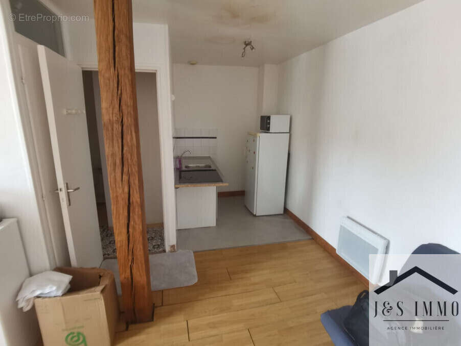 Maison à CHASSENEUIL-SUR-BONNIEURE