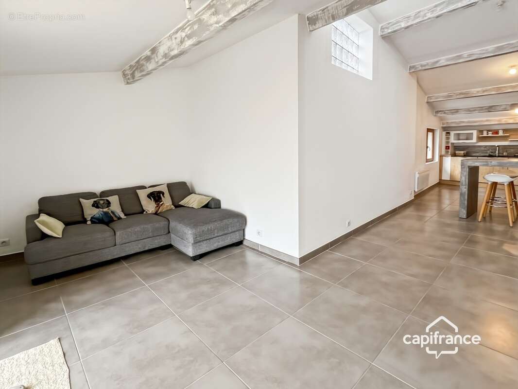 Appartement de charme 4 pièces avec terrasses et vue exceptionnelle à FAYENCE (83) - photo 12
