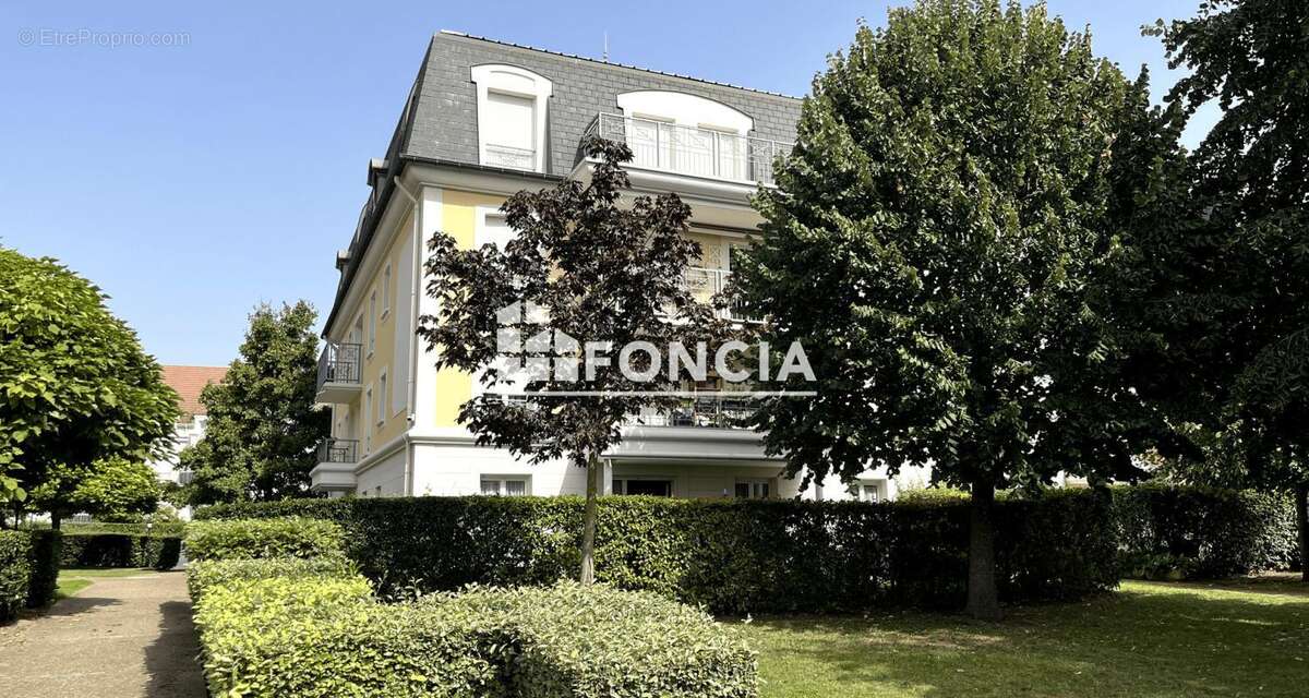 Appartement à SAINT-GRATIEN