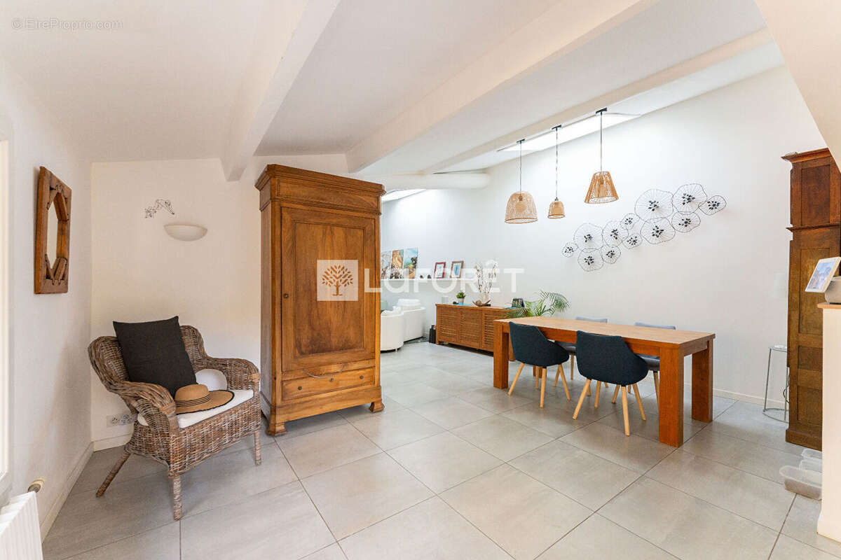 Maison à MARSEILLE-9E