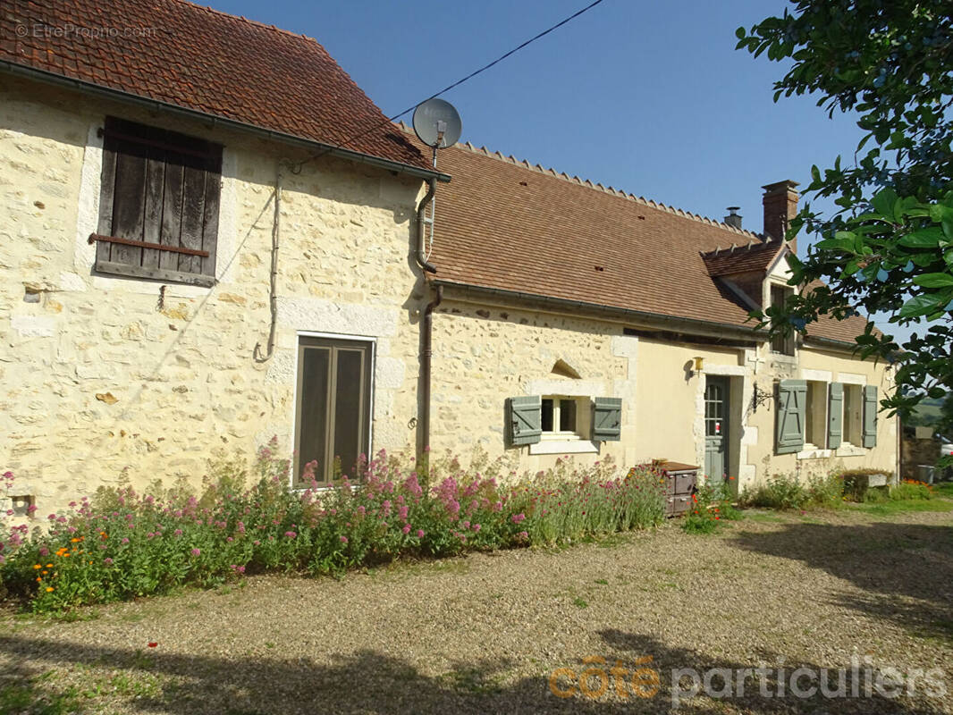 Maison à TOUCHAY