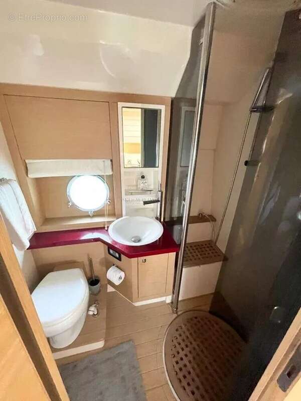 Yacht Sessa C52  Port Canto, Cannes - photo 15