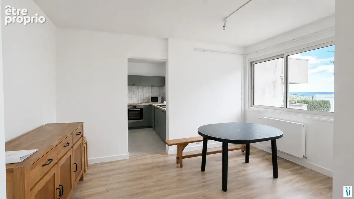 Appartement 4 pièces 86 m² à vendre à Bonsecours (76240) - photo 8