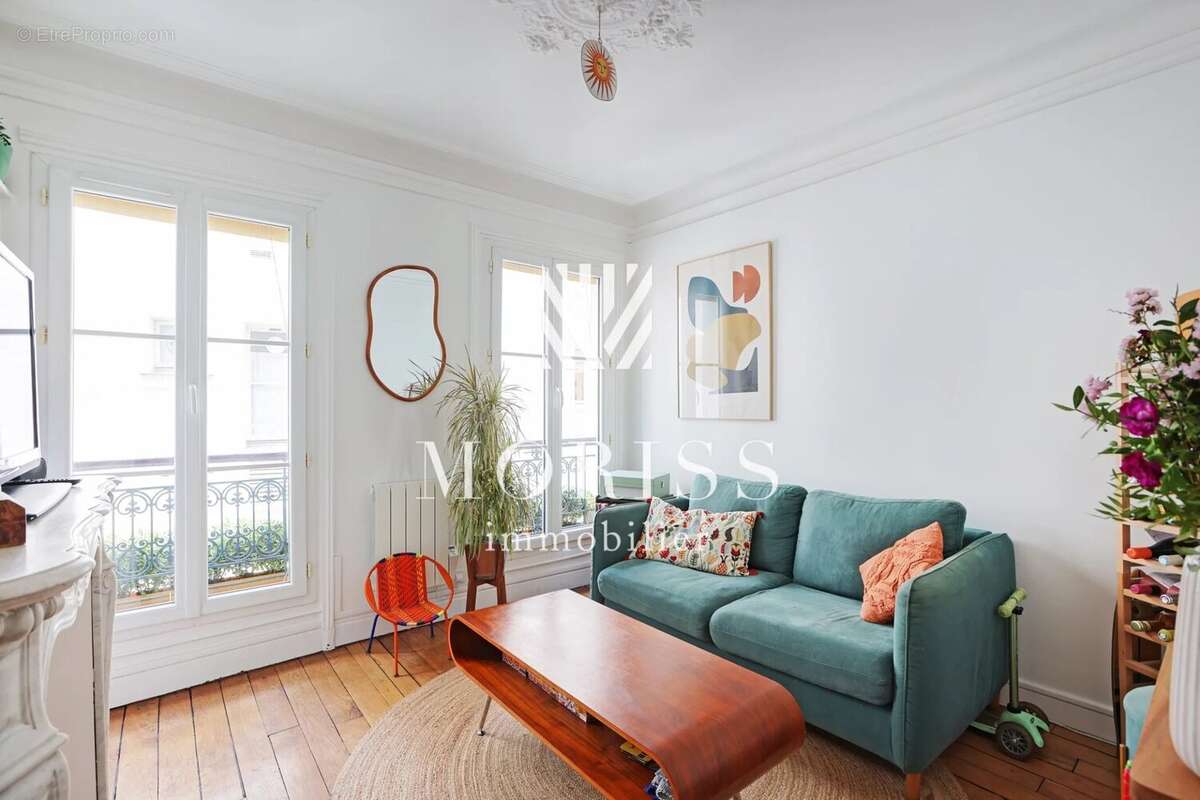 Appartement à PARIS-18E