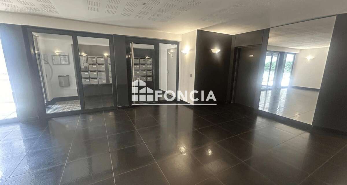Appartement à CHOISY-LE-ROI