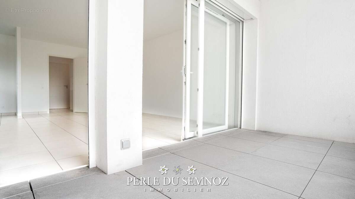 Appartement à SEYNOD