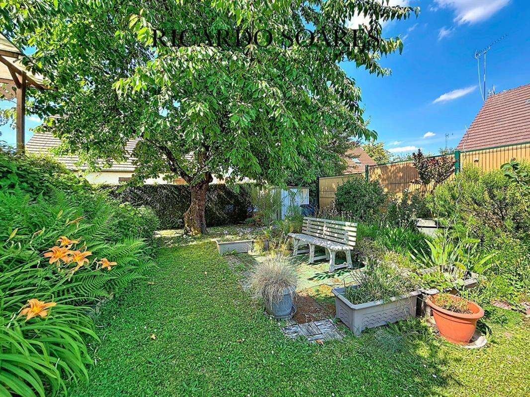60940 cinqueux - maison 86 m2 / 3 chambres / grand sejour / garage / jardin 396 m2 - photo 14