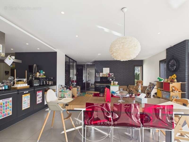 Maison à VILLETTE-DE-VIENNE