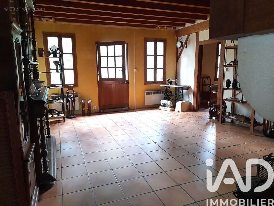 Maison 133 m² à Lencouacq  - photo 4