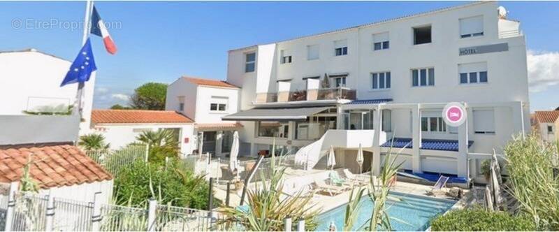 Commerce à SAINT-PIERRE-D&#039;OLERON