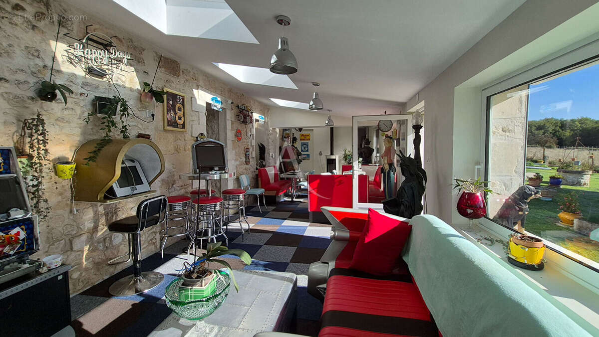 Maison à CHERMIGNAC