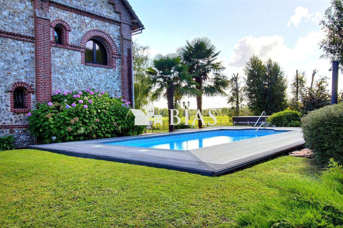 Maison à HENOUVILLE