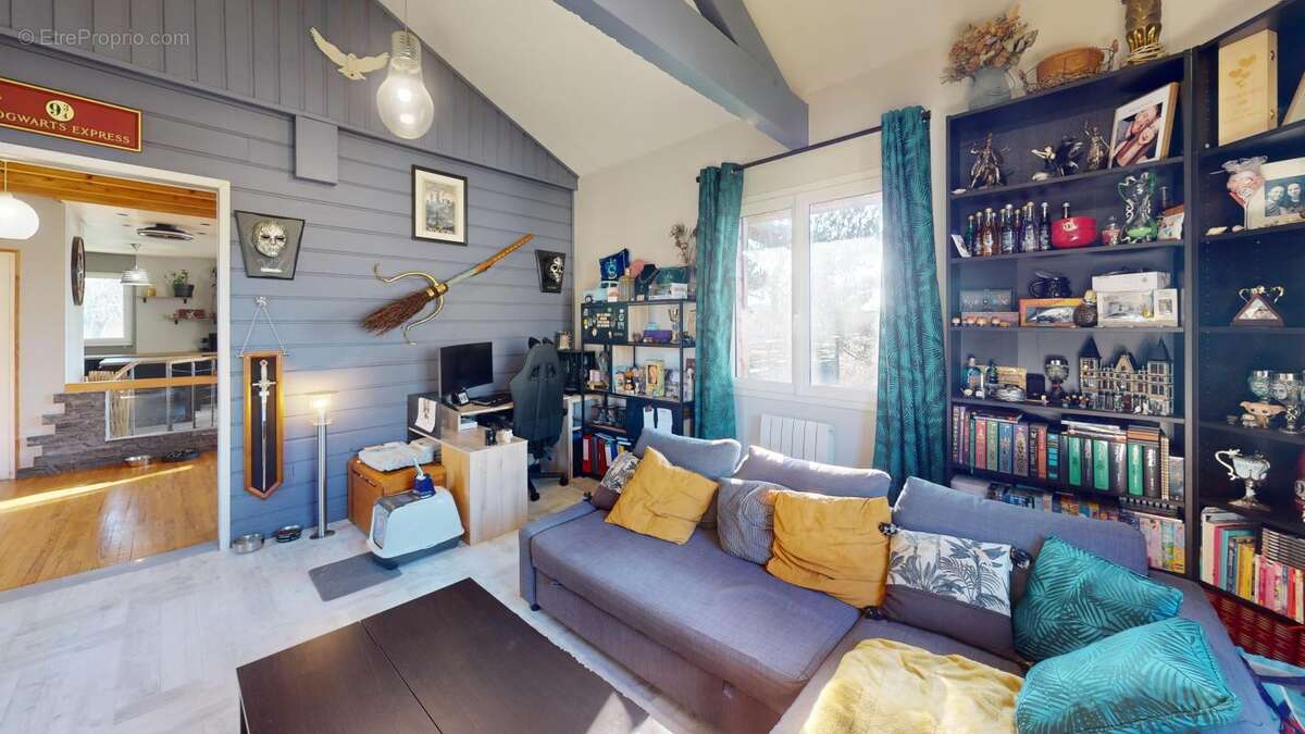 Maison à MONTFERRAND-LE-CHATEAU